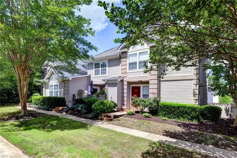 1507 Queens Xing, Williamsburg, VA 23185