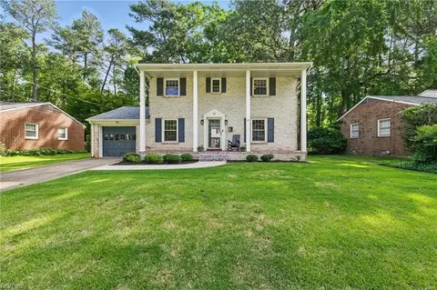101 Huxley Pl, Newport News, VA 23606