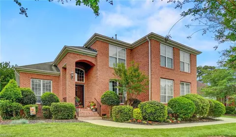 5303 Doral Woods Ct, Suffolk, VA 23435