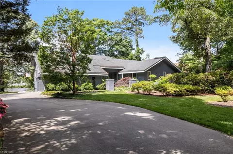 809 De La Fayette Ct, Virginia Beach, VA 23455