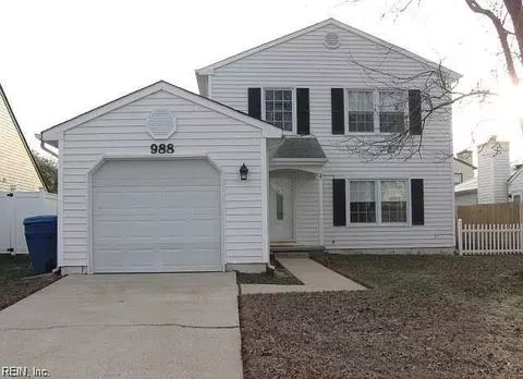 988 Daniel Dr, Virginia Beach, VA 23464