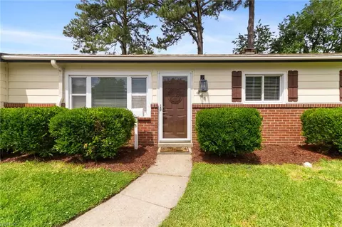 441 Cummings Rd, Virginia Beach, VA 23452