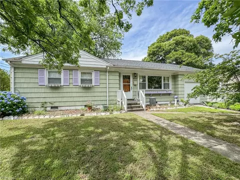 1625 Garfield Dr, Norfolk, VA 23503