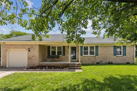3401 Dietz Dr, Chesapeake, VA 23323