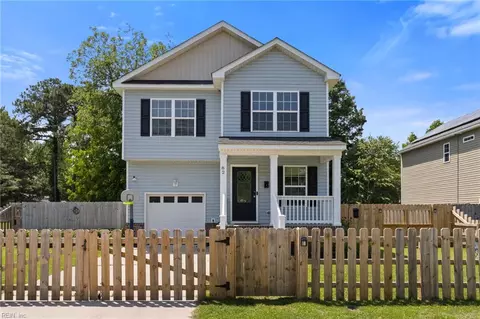 82 Beacon Rd, Portsmouth, VA 23702