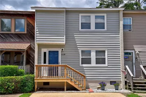 319 Cripple Creek Ct, Virginia Beach, VA 23452