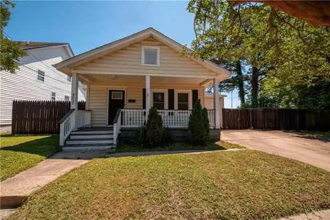 3032 Grandy Ave, Norfolk, VA 23509