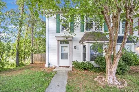 310 Arabian Cir, Yorktown, VA 23693