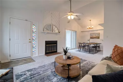 2574 Cove Point Pl, Virginia Beach, VA 23454
