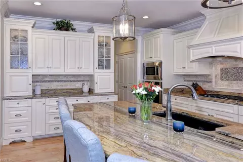 163 Killarney, Williamsburg, VA 23188 photo 1