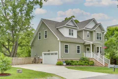 7412 Glenroie Ave, Norfolk, VA 23505