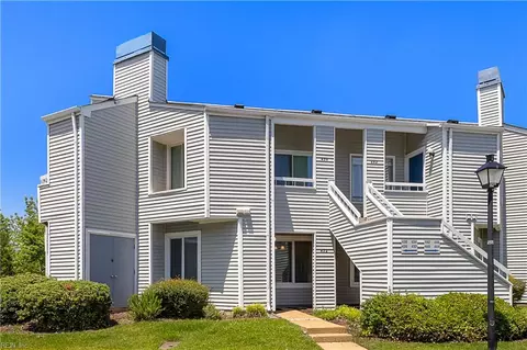432 Babbling Brook Dr #432, Virginia Beach, VA 23462