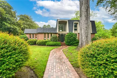 5209 Studeley Ave, Norfolk, VA 23508