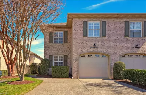 1102 Embassy Ct #30, Virginia Beach, VA 23454