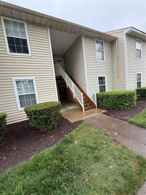5608 Summit Arch Arch, Virginia Beach, VA 23462
