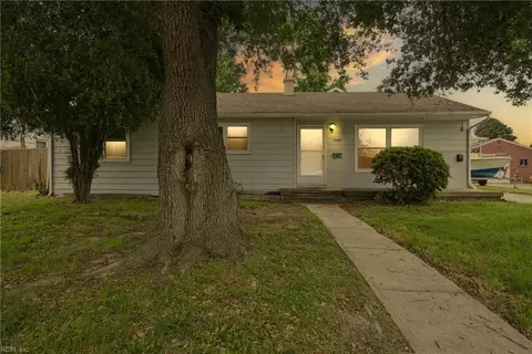 1528 Janke Rd, Virginia Beach, VA 23455