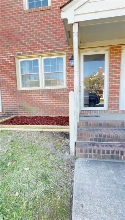 2222 Arctic Ave #4, Virginia Beach, VA 23451