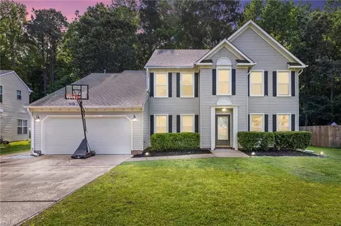 1749 Chestwood Dr, Virginia Beach, VA 23453
