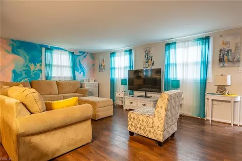 2108 Andrews Blvd, Hampton, VA 23663 photo 2