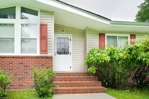 18501 Polish Town Rd, Barhamsville, VA 23011
