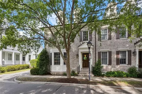 9517 25th Bay St, Norfolk, VA 23518