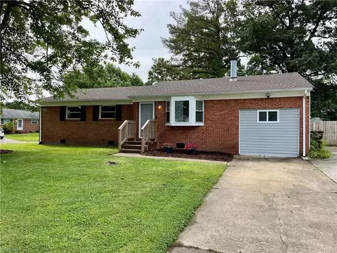 3300 Pine Hill Cres, Chesapeake, VA 23321