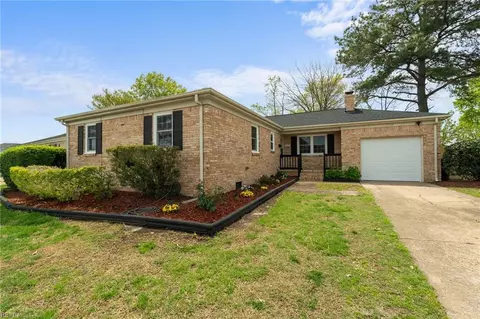 1117 Ginger Cres, Virginia Beach, VA 23453
