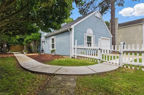 3605 Addison St, Virginia Beach, VA 23462