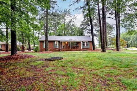 603 Pleasant St, Highland Springs, VA 23075