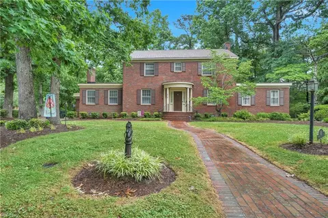 414 Forest Hill Cres, Suffolk, VA 23434
