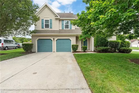 901 Angel Ct, Chesapeake, VA 23320