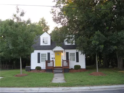 728 Quail Ave, Chesapeake, VA 23324