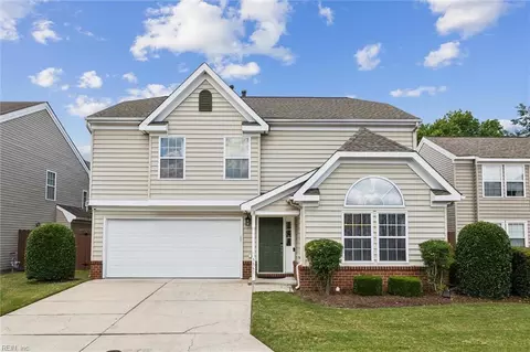 5561 Port Royal Dr, Virginia Beach, VA 23462