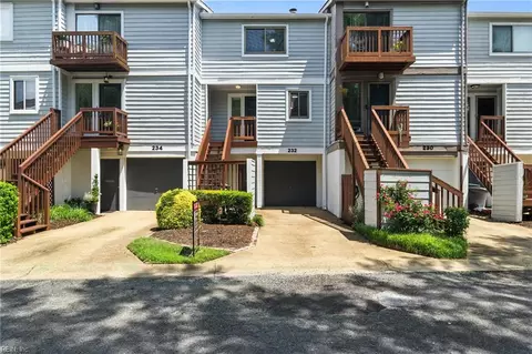 232 Mill Point Dr, Hampton, VA 23669