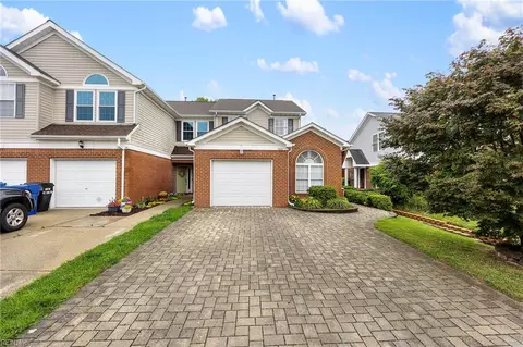 2512 Hartley St, Virginia Beach, VA 23456