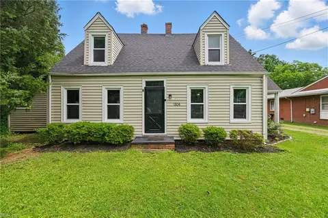 1304 Briarfield Rd, Newport News, VA 23605