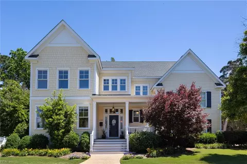6700 Talbot Hall Cres, Norfolk, VA 23505