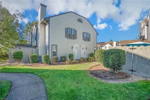 130 Castilian Dr, Virginia Beach, VA 23462
