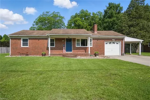 816 Colony Manor Rd, Chesapeake, VA 23321