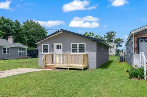 1304 Quash St, Hampton, VA 23669
