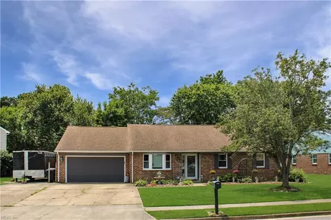 5301 Parliament Dr, Virginia Beach, VA 23462