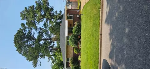 202 Maycox Ave, Norfolk, VA 23505