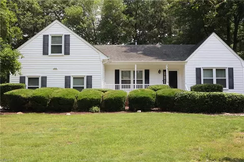 1314 Hunningdon Woods Blvd, Chesapeake, VA 23320