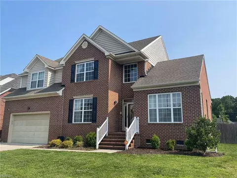 131 Hawks Nest Ln, Suffolk, VA 23435