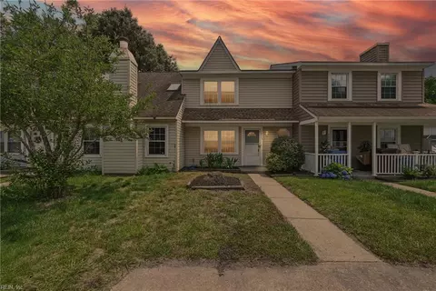 1803 Carrollwood Cmn Cmn, Chesapeake, VA 23320