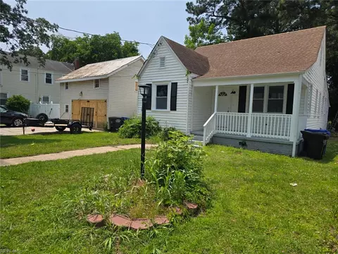 132 Sandpiper Dr, Portsmouth, VA 23704