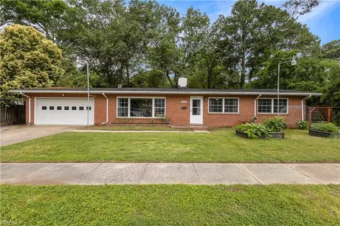 3806 Wedgefield Ave, Norfolk, VA 23502
