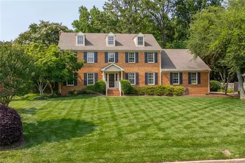 1712 Valhalla Arch Arch, Virginia Beach, VA 23454