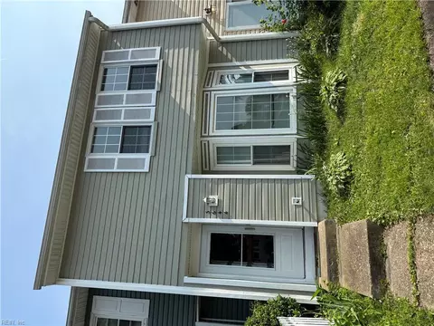 3644 Windmill Dr, Virginia Beach, VA 23453