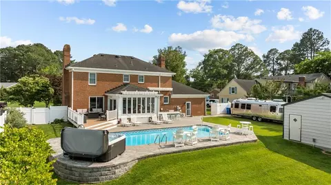 4605 Templar Dr, Portsmouth, VA 23703